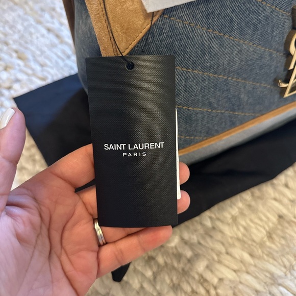 Yves Saint Laurent Niki Bag. - Picture 5 of 9